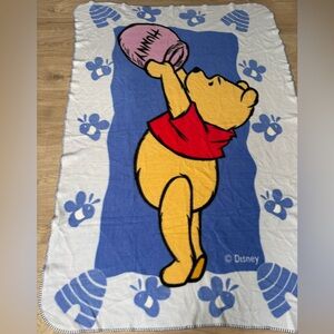 Vintage Disney Winnie the Pooh Fleece Baby Blanket Classic Pooh Honey Pot